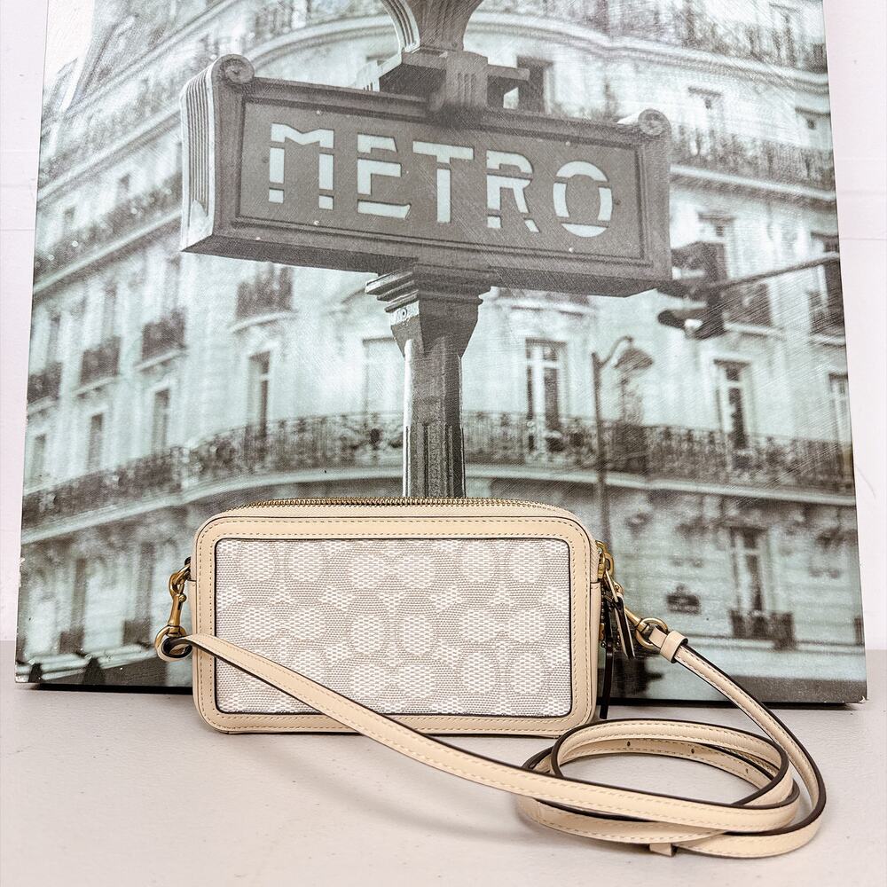 Coach CA183 Kira Crossbody Bag – Chalk / Ivory
